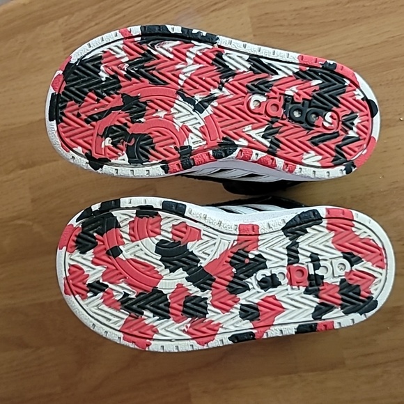 Adidas Hoops 2.0 - Picture 5 of 8